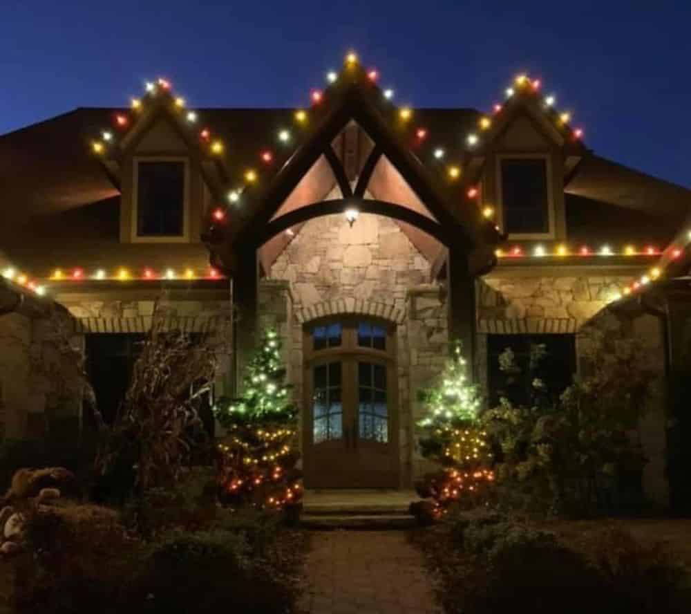 Custom Holiday Lighting image
